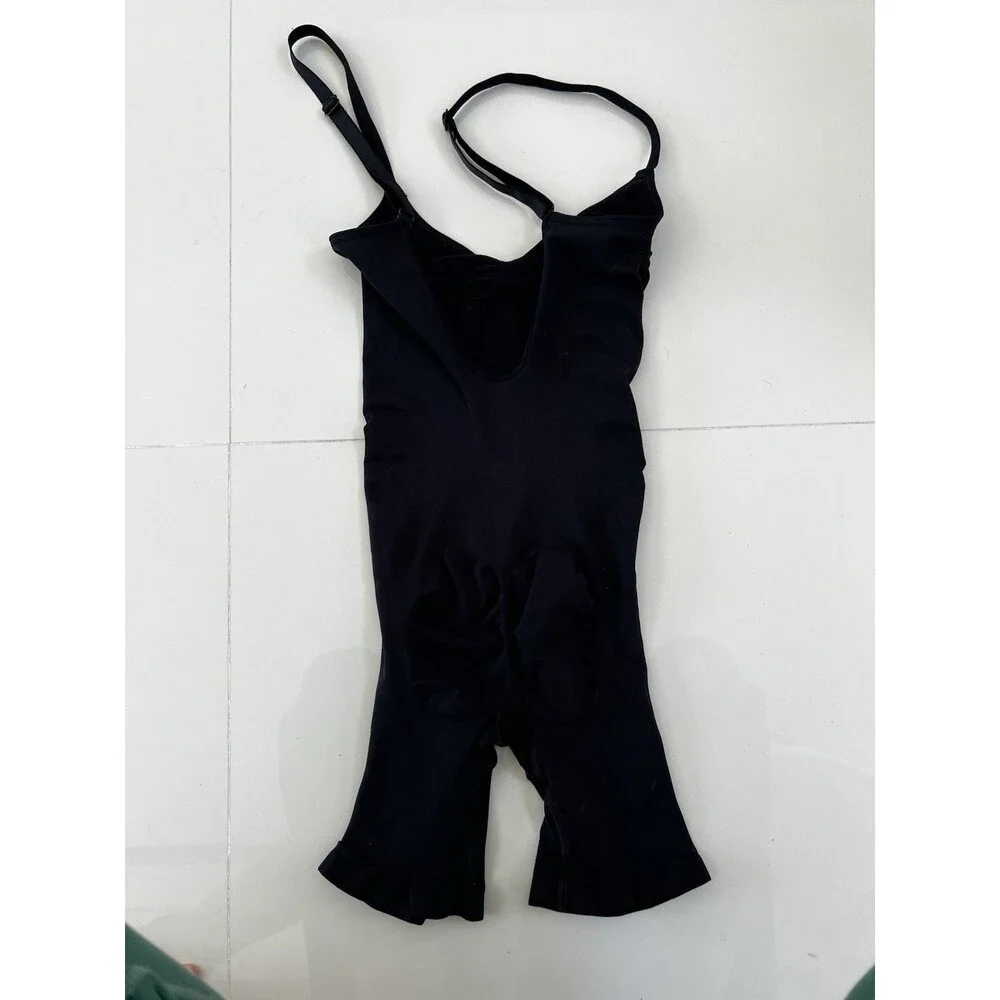 SKIMS Seamless Sculpt Thigh Shapewear Bodysuit Slimming M Snatched Onyx Black